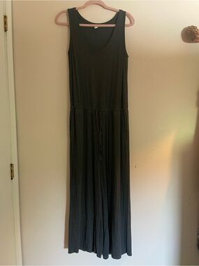 Ribbed Daily Ritual Black Sleeveless Jumper with Drawstring Waist and Pockets